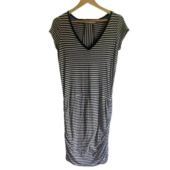 Athleta Gray Striped Ruched Dress - Picture 2 of 13